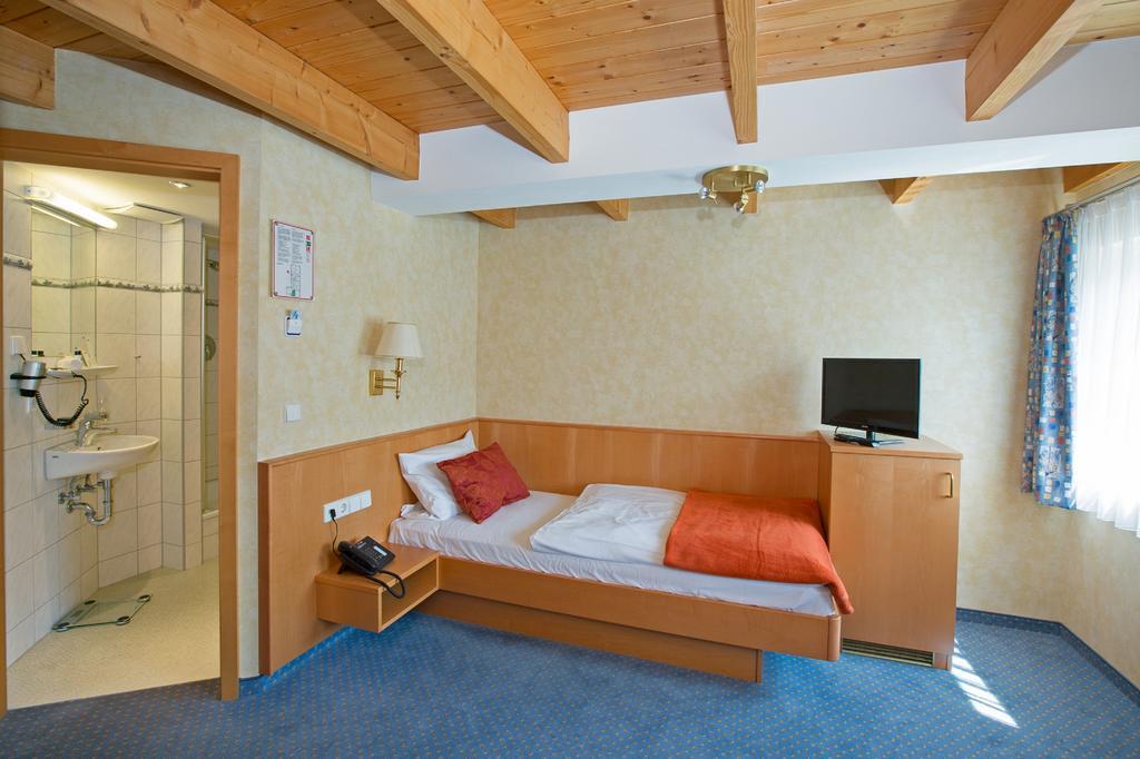 Hotel Post Jungingen Camera foto